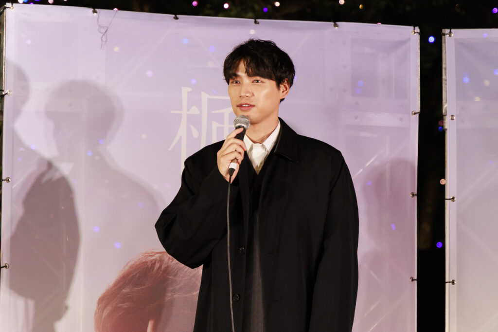 映画『楓』の告知とBright You Namba 2025の点灯式でなんば広場に現れた福士蒼汰